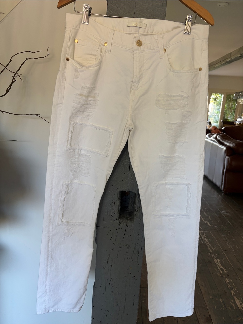 White Distressed WOMEN Jeans - Classic Slim Fit